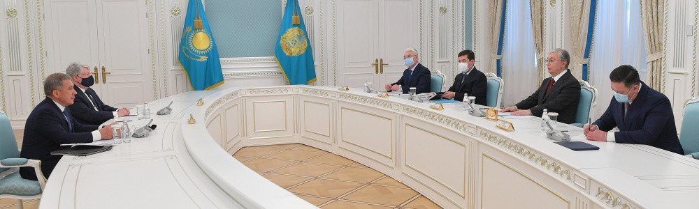 Тоқаев Татарстан Президенті Рустам Миннихановпен кездесті 