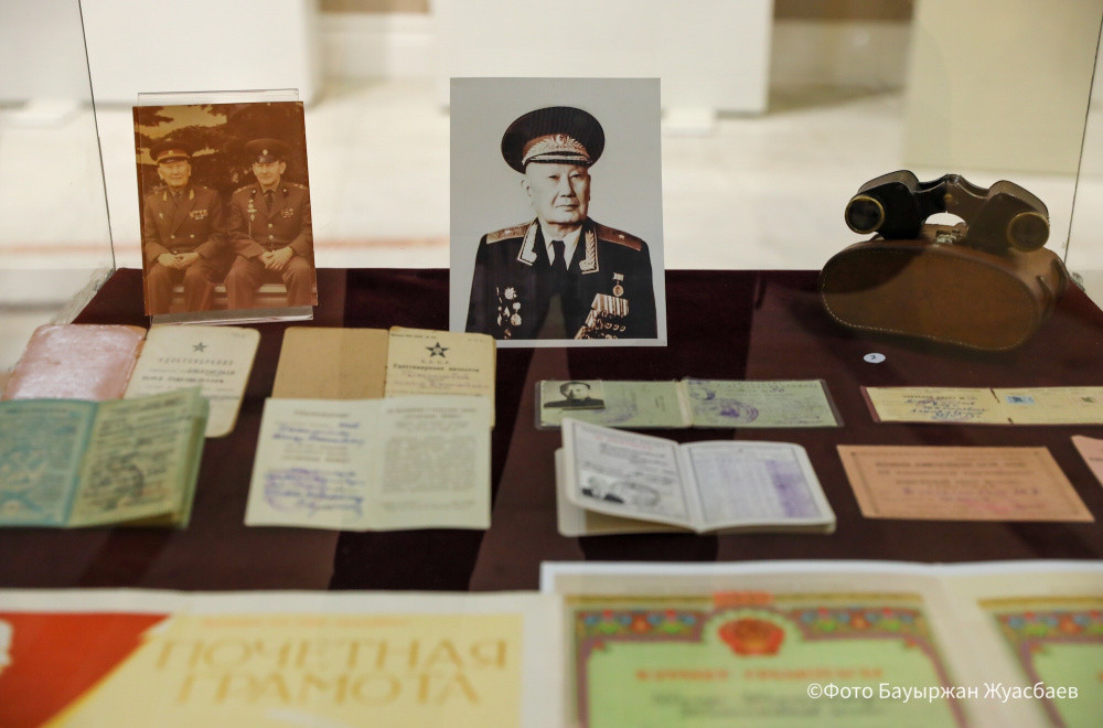 Жауынгер генерал Шәкір Жексенбаевтың 120 жылдығына арналған көрме ашылды 