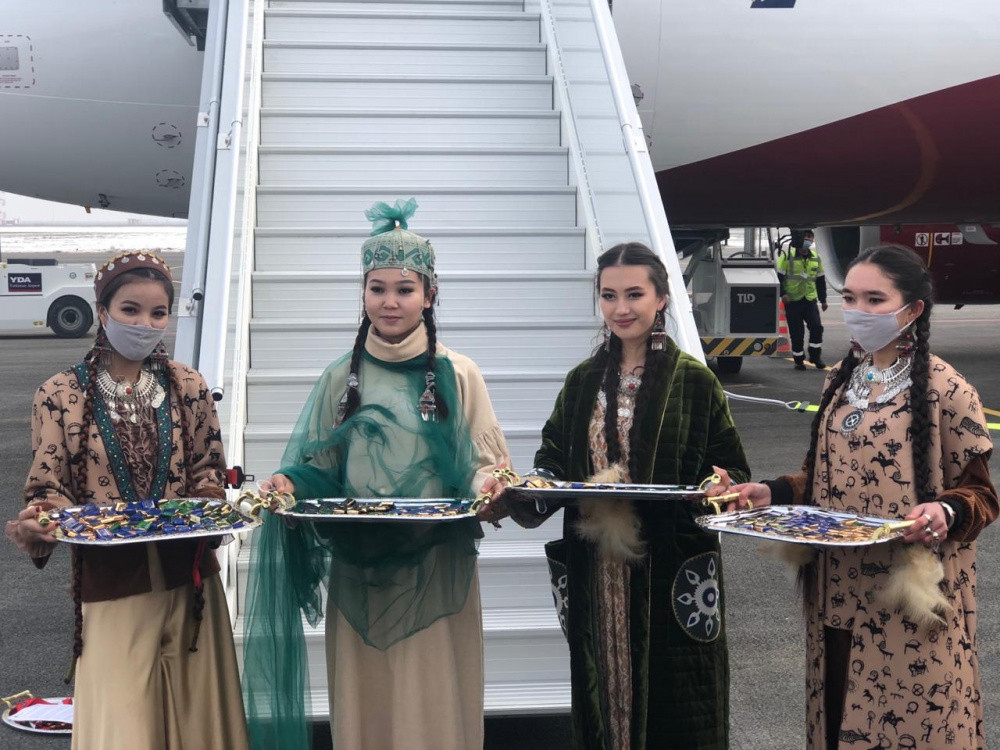 Түркістан әуежайына алғашқы рейс қонды 